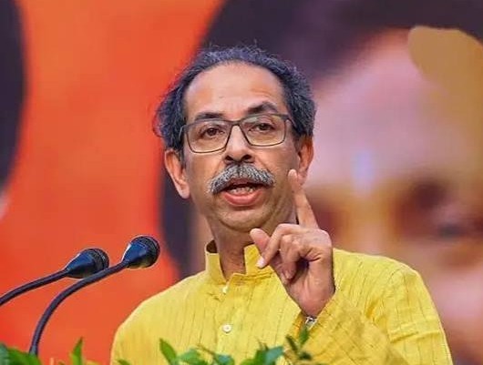 शिवसेना (UBT) में बढ़ी हलचल, उद्धव ठाकरे के सामने संगठनात्मक चुनौती