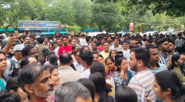 री-नीट परीक्षा के बाद छात्रों की प्रतिक्रिया, फिजिक्स पेपर को बताया ज्यादा चुनौतीपूर्ण