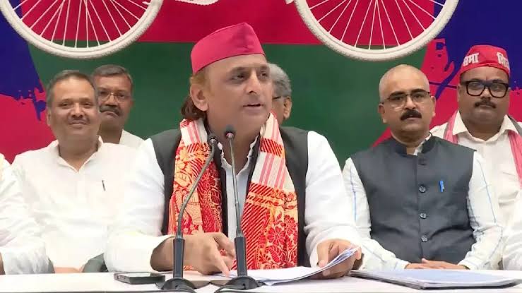 अखिलेश यादव का जन्मदिन: CM योगी ने दी बधाई, केशव मौर्य का सियासी संदेश, मायावती-राहुल भी बोले